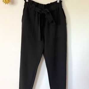 Urban Heritage High-waisted Suit Pants